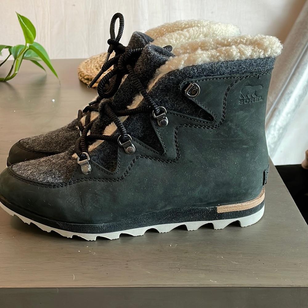 Sneakchic Alpine Shearling Waterproof Boots
